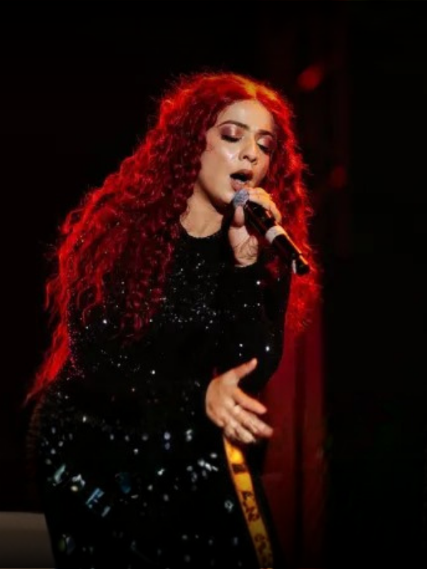 Jasmine Sandlas Live